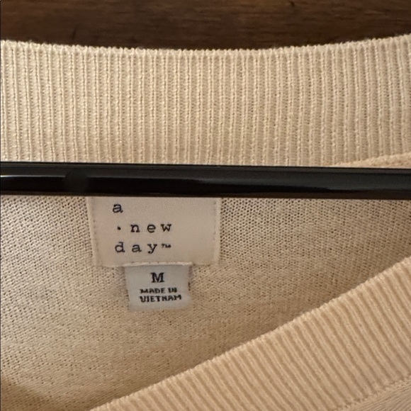 Sweater - Picture 2 of 2